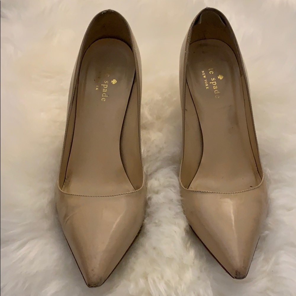 KATE SPADE Vivian nude patent leather pumps